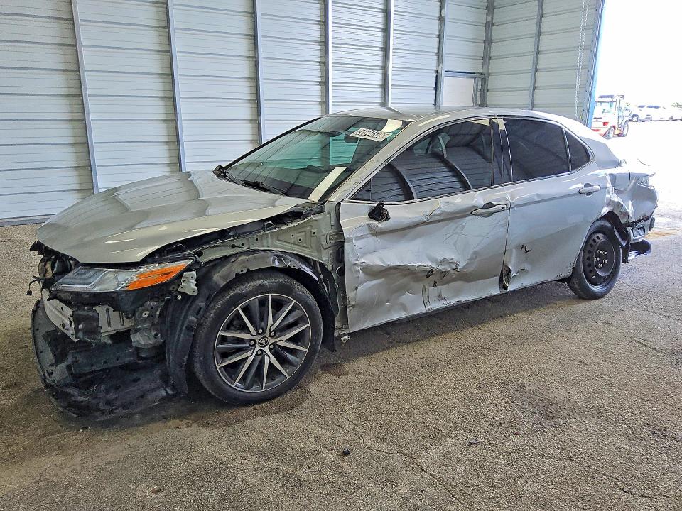4T1F11AK7NU013725