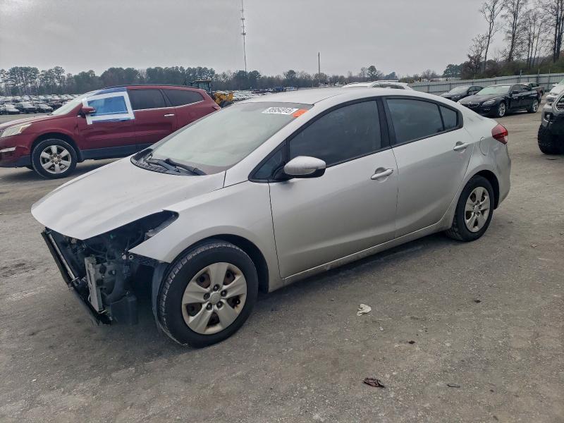2018 KIA FORTE — VIN 3KPFK4A70JE258003