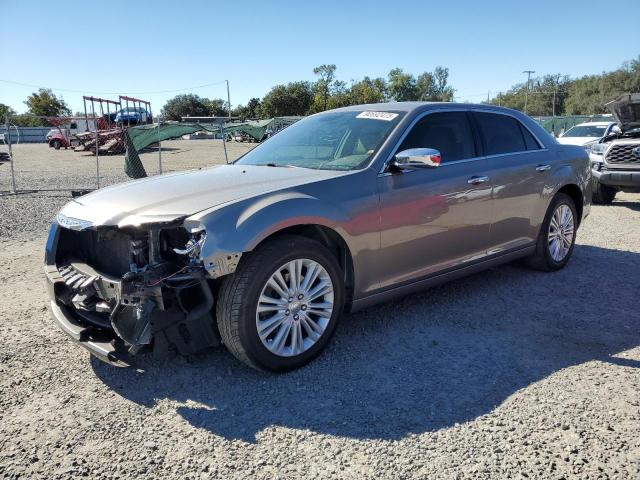 2014 CHRYSLER 300C — VIN 2C3CCAKG4EH179493