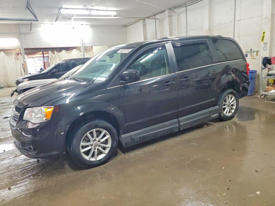 2019 DODGE GRAND CARAVAN — VIN 2C4RDGCG0KR519622