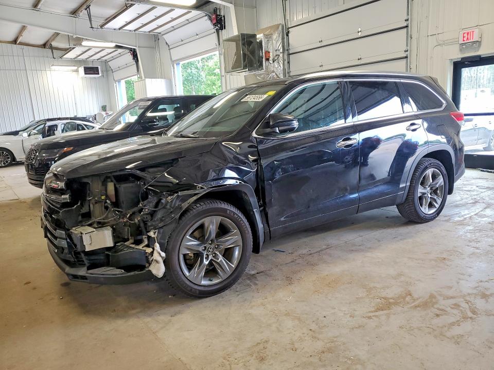 2018 TOYOTA HIGHLANDER — VIN 5TDDZRFH6JS486224