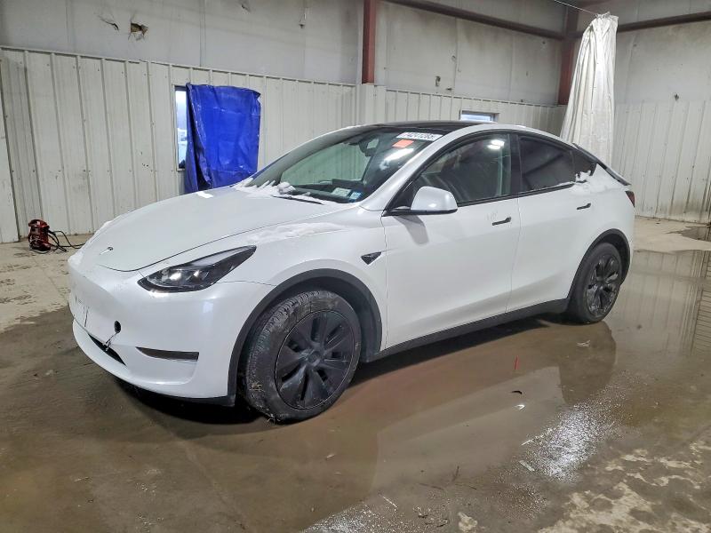 2025 TESLA MODEL Y — VIN 7SAYGDED2SF251269