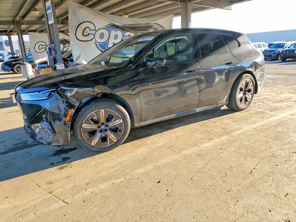 2024 BMW IX — VIN WB523CF07RCN58332