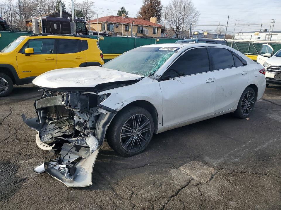 2016 TOYOTA CAMRY — VIN 4T1BF1FK2GU140443