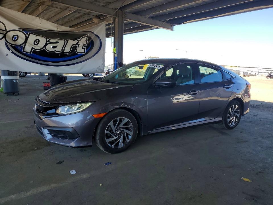 2017 HONDA CIVIC — VIN 19XFC2F77HE208462