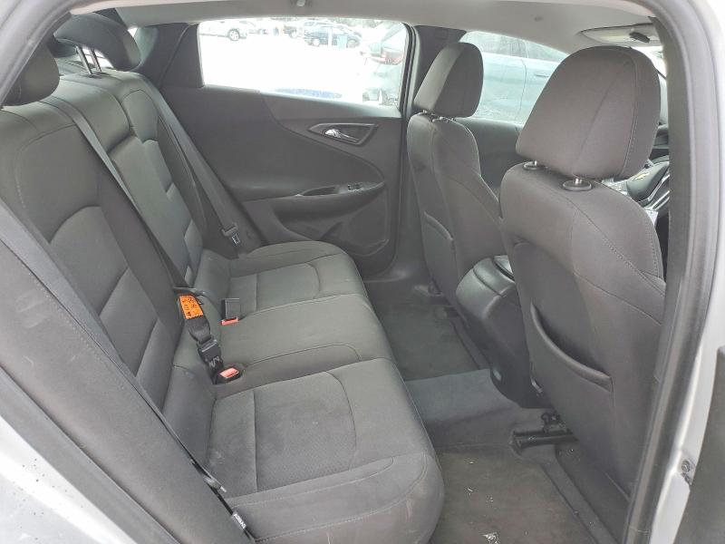 1G1ZB5ST7JF220085