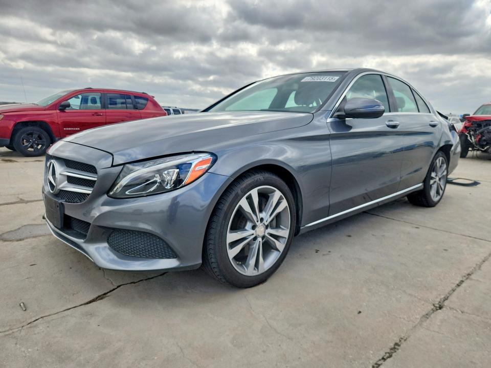 2017 MERCEDES-BENZ C — VIN 55SWF4JB7HU198118