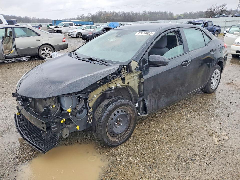 2018 TOYOTA COROLLA — VIN 2T1BURHE3JC110582