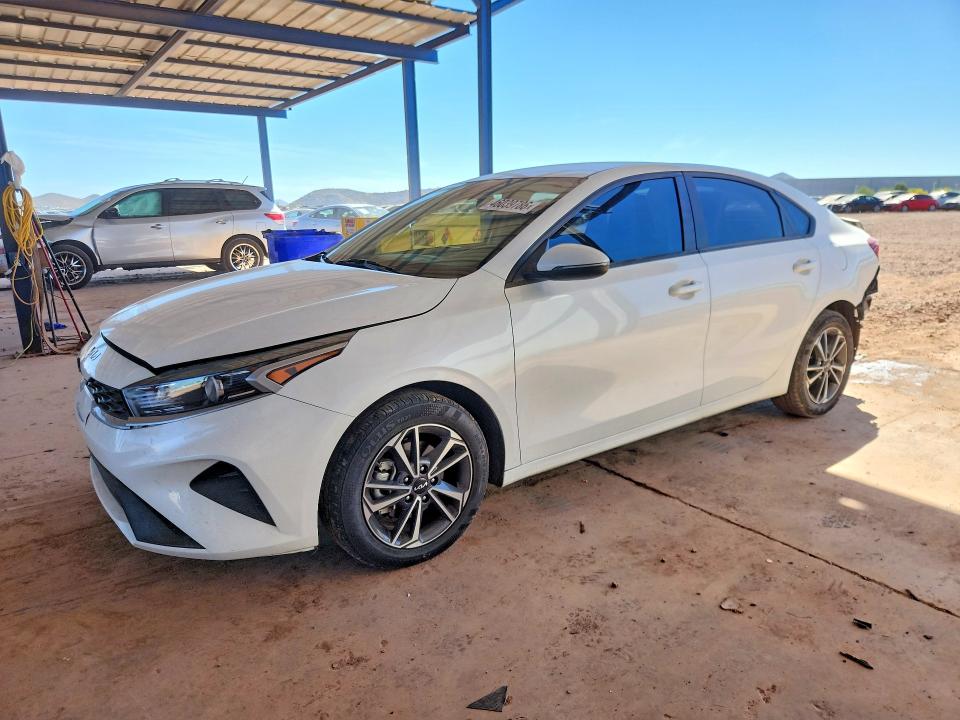 2024 KIA FORTE — VIN 3KPF24AD3RE739249