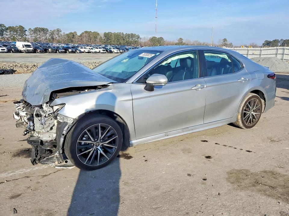 2024 TOYOTA CAMRY — VIN 4T1G11AK7RU897207