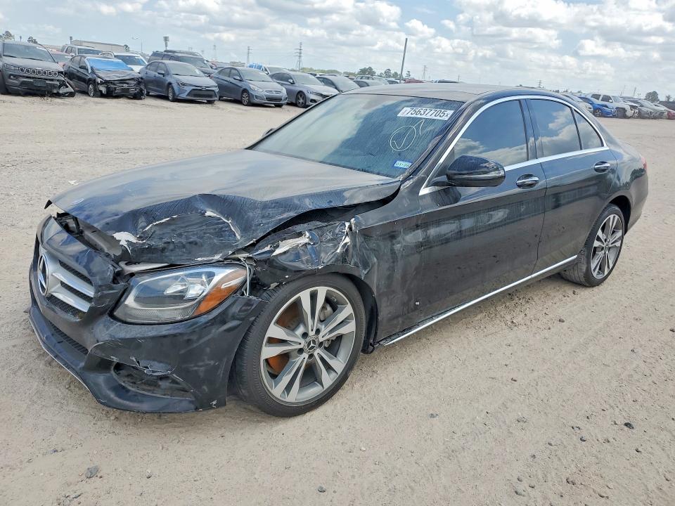 2018 MERCEDES-BENZ C — VIN 55SWF4JB5JU281844