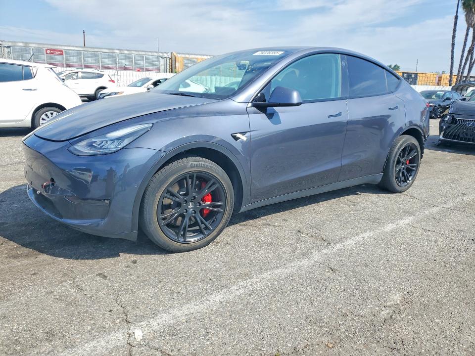 2021 TESLA MODEL Y — VIN 5YJYGDEE3MF246512
