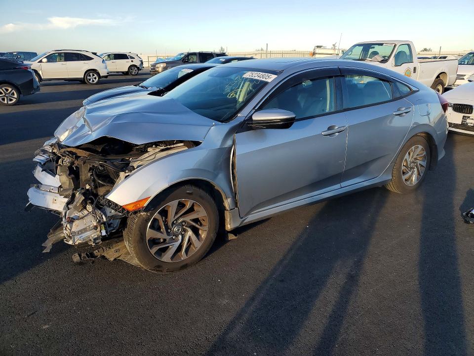 2016 HONDA CIVIC — VIN 2HGFC2F80GH572722