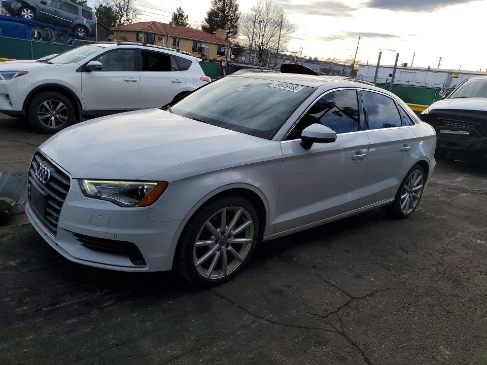2015 AUDI A3 — VIN WAUEFGFF2F1138244
