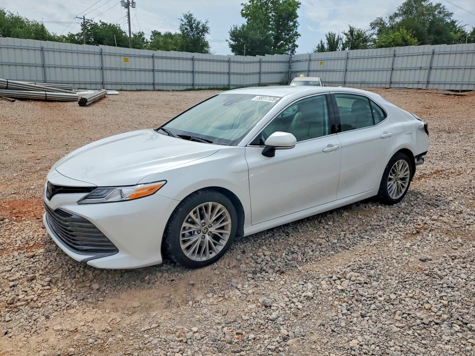 2020 TOYOTA CAMRY — VIN 4T1F11AK4LU975929