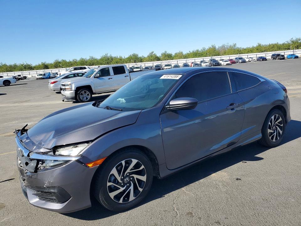 2018 HONDA CIVIC — VIN 2HGFC4B52JH304091