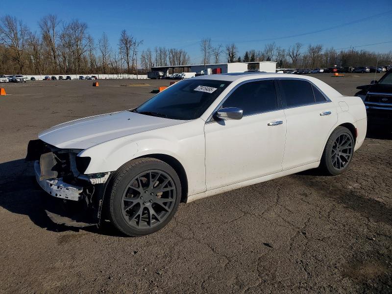 2017 CHRYSLER 300C — VIN 2C3CCAEG4HH667729
