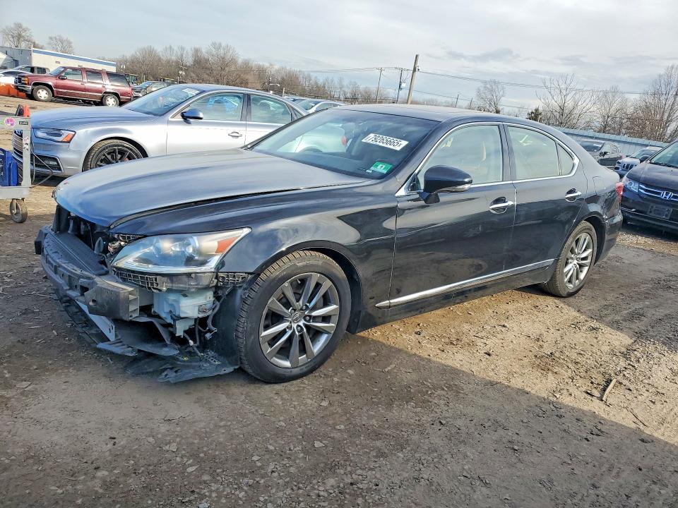 2016 LEXUS LS 460 — VIN JTHCL5EF8G5027148