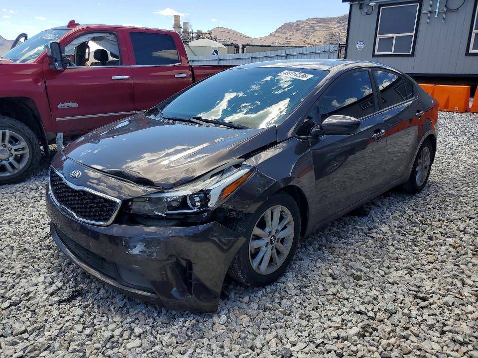 2017 KIA FORTE — VIN 3KPFL4A73HE117661