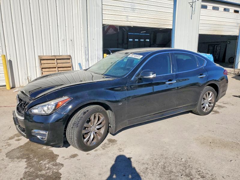 2017 INFINITI Q70 3.7 — VIN JN1BY1AR5HM770688
