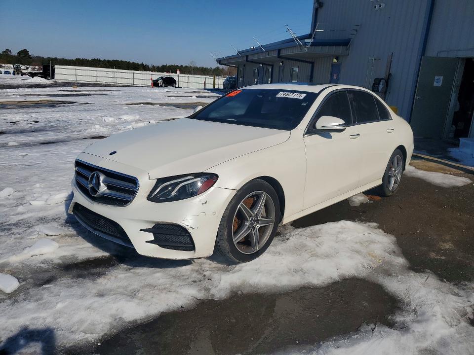 2017 MERCEDES-BENZ E — VIN WDDZF4JB2HA081303