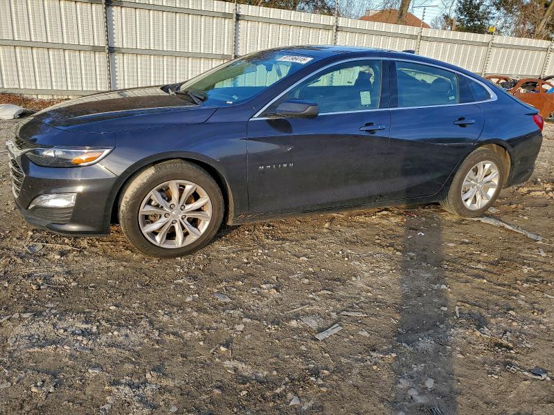1G1ZD5ST3PF172944