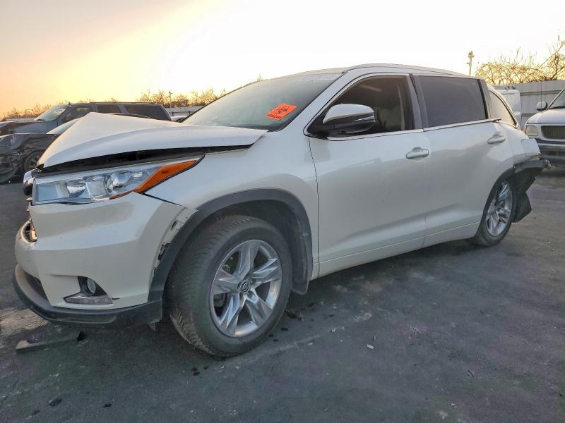 2016 TOYOTA HIGHLANDER — VIN 5TDDKRFH5GS320807