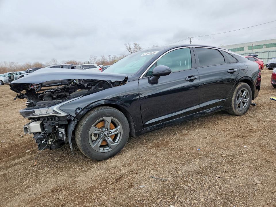 2021 KIA K5 — VIN 5XXG14J26MG016839