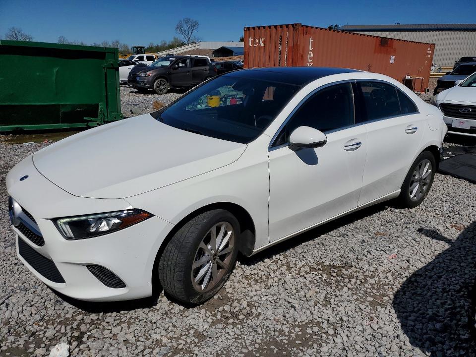2019 MERCEDES-BENZ A — VIN WDD3G4EB1KW022976