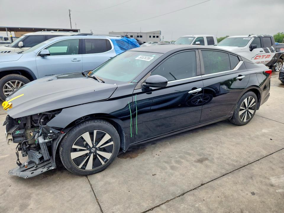 2022 NISSAN ALTIMA — VIN 1N4BL4DV2NN415480