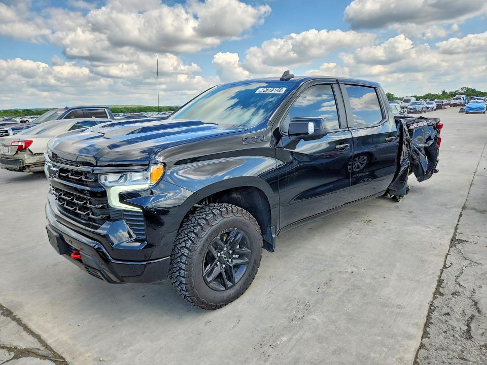 2024 CHEVROLET SILVERADO — VIN 3GCUDFED5RG301179