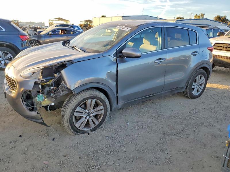 2018 KIA SPORTAGE — VIN KNDPMCAC0J7352131