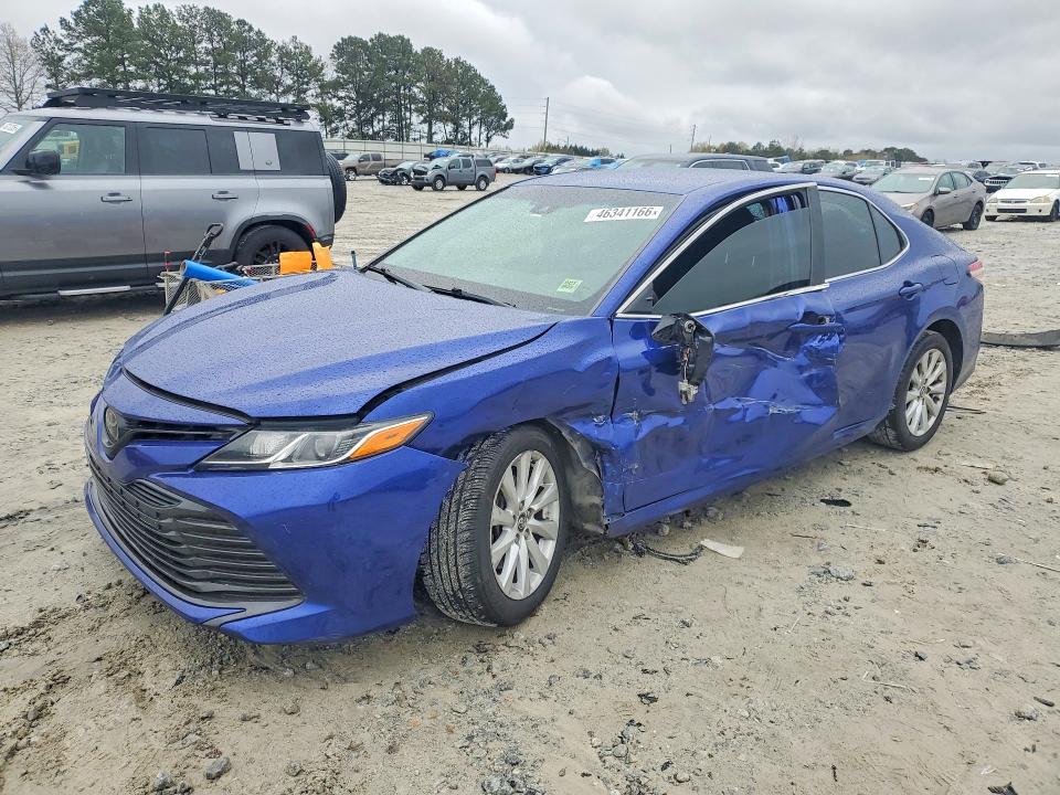 2018 TOYOTA CAMRY — VIN 4T1B11HK3JU674456