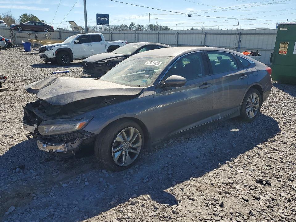 2018 HONDA ACCORD — VIN 1HGCV1F1XJA268149