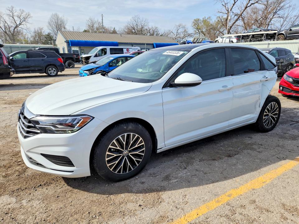 2019 VOLKSWAGEN JETTA — VIN 3VWCB7BU0KM167620