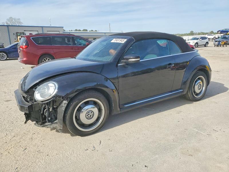 2015 VOLKSWAGEN BEETLE — VIN 3VW517AT7FM818302