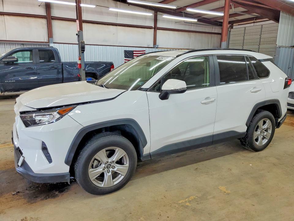 2019 TOYOTA RAV4 — VIN JTMP1RFV2KJ002977
