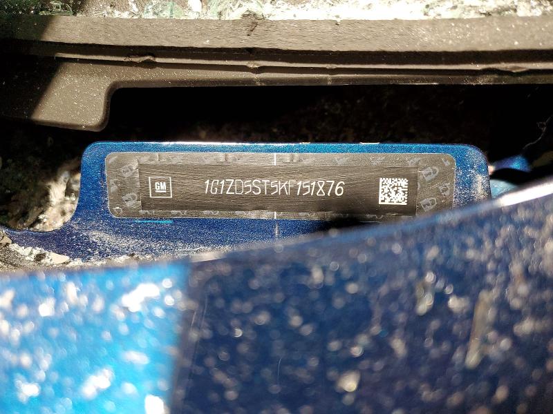 1G1ZD5ST5KF151876