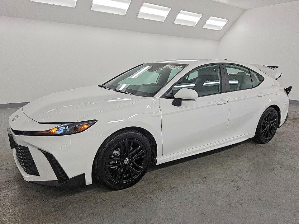 2026 TOYOTA CAMRY — VIN 4T1DAACK9TU705177