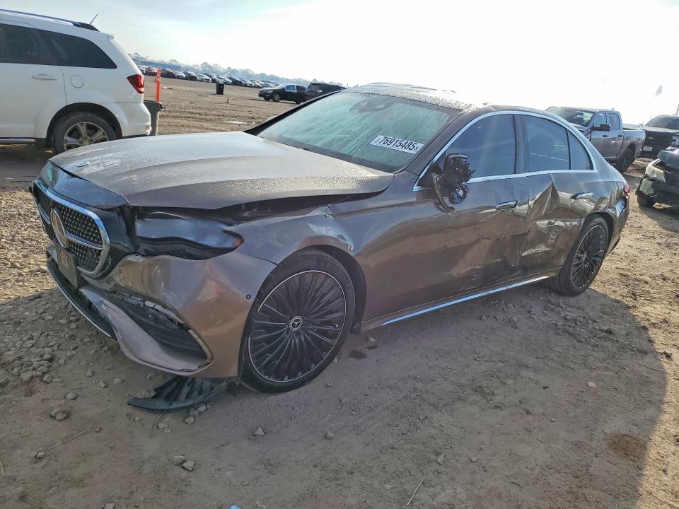 2025 MERCEDES-BENZ E — VIN W1KLF4GB8SA151990