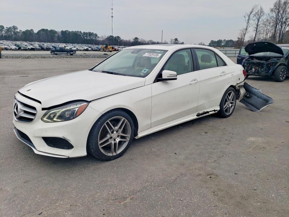 2016 MERCEDES-BENZ E — VIN WDDHF8JBXGB188286