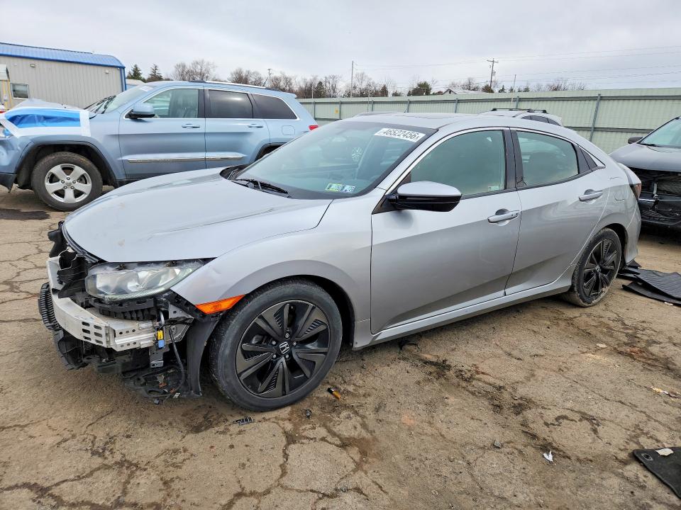 2018 HONDA CIVIC — VIN SHHFK7H59JU425652