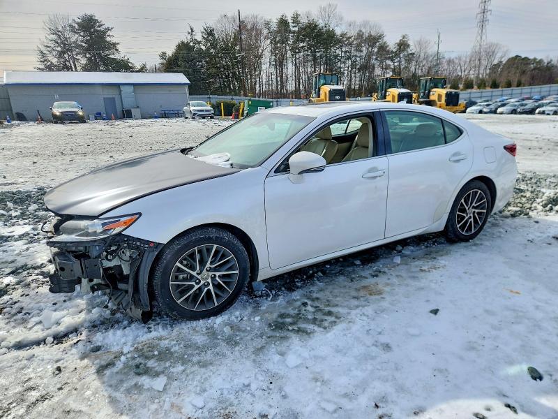 2016 LEXUS ES — VIN 58ABK1GG4GU023090