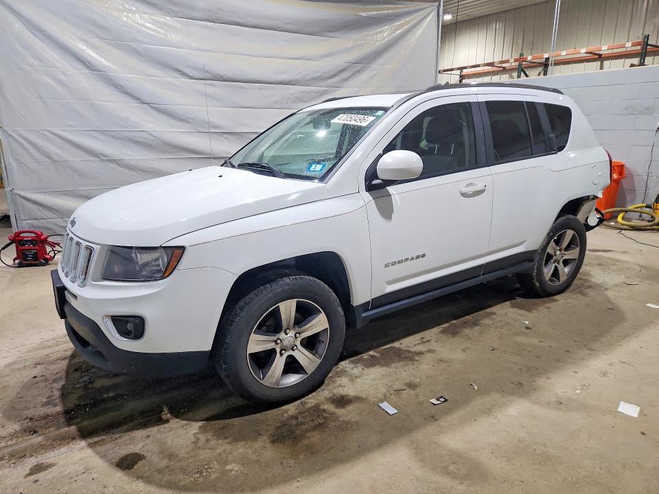 2016 JEEP COMPASS — VIN 1C4NJDEB5GD723981