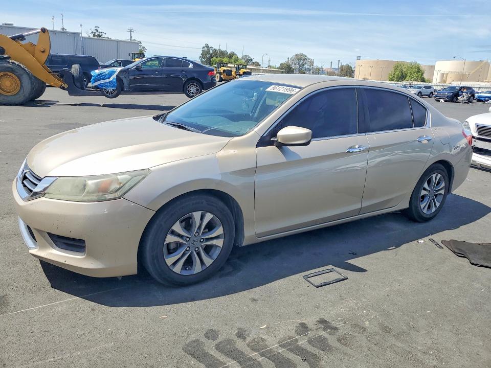 2015 HONDA ACCORD — VIN 1HGCR2F33FA174360