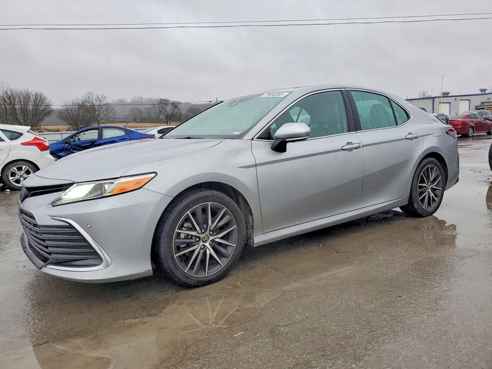 2022 TOYOTA CAMRY — VIN 4T1F31AK0NU571958
