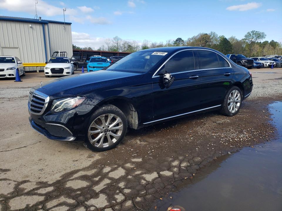 2018 MERCEDES-BENZ E — VIN WDDZF4JB9JA350127