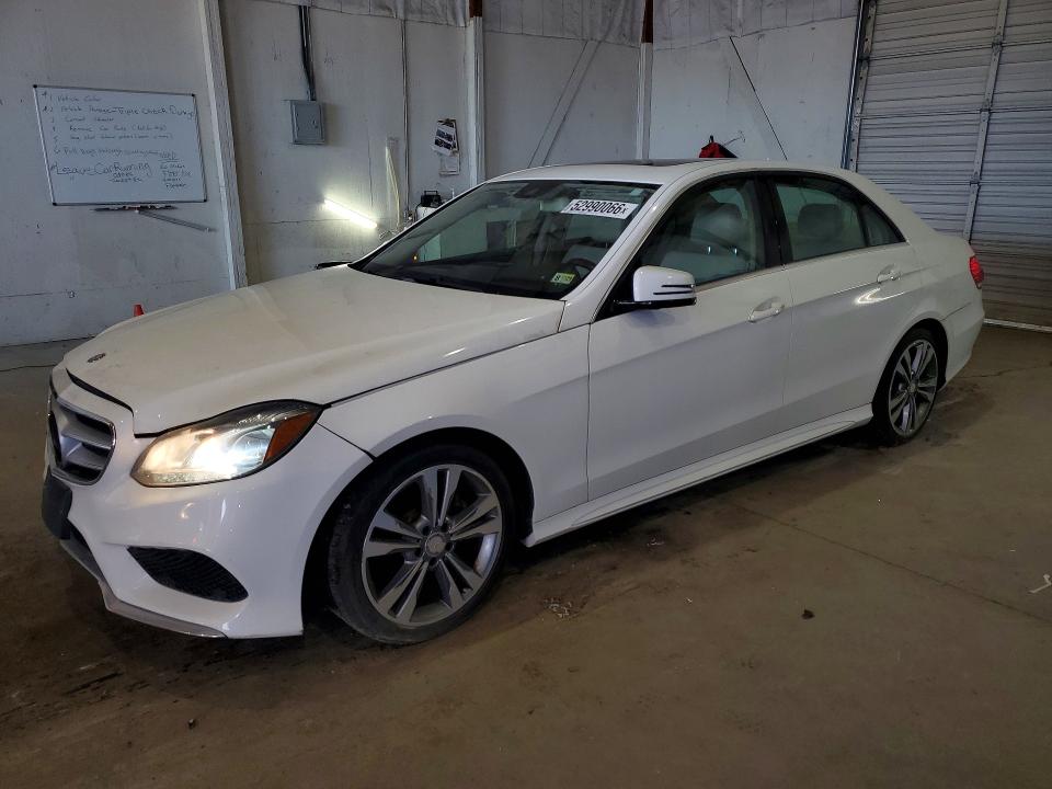 2016 MERCEDES-BENZ E — VIN WDDHF8JB6GB277031
