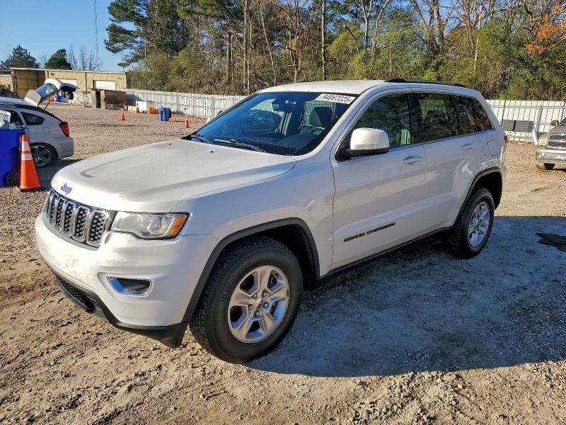 2017 JEEP GRAND CHER — VIN 1C4RJFAG8HC882077