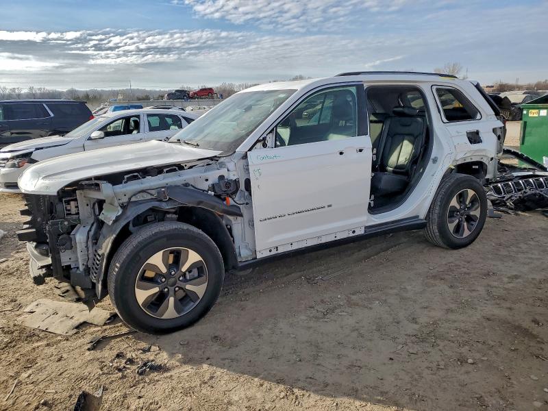 2022 JEEP GRAND CHER — VIN 1C4RJYB66N8747177